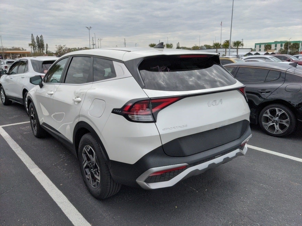 2024 Kia Sportage LX