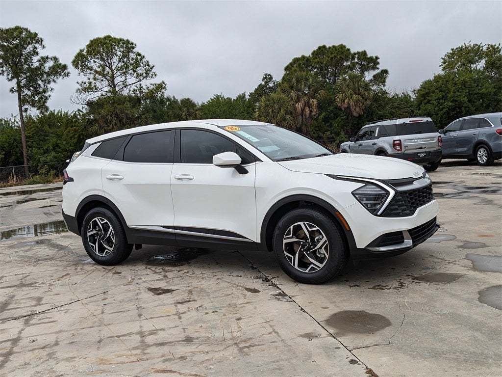 2025 Kia Sportage LX