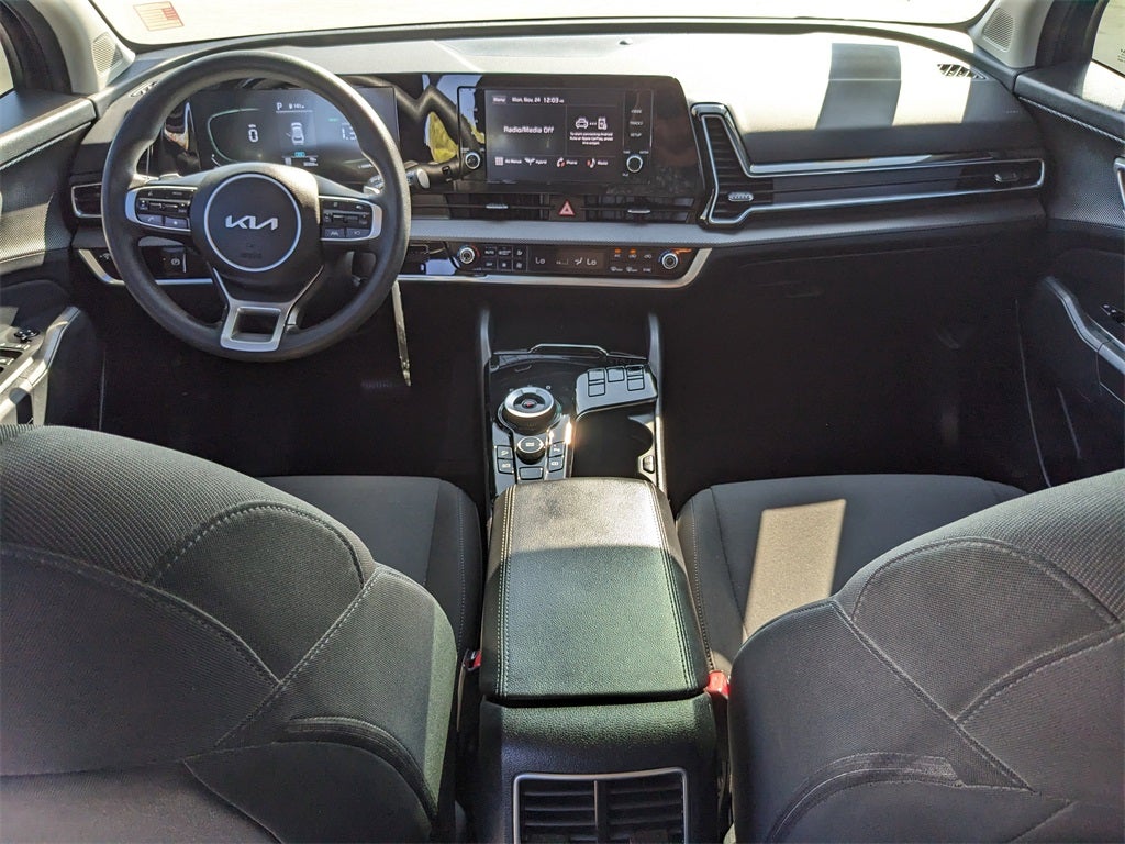 2024 Kia Sportage Hybrid LX