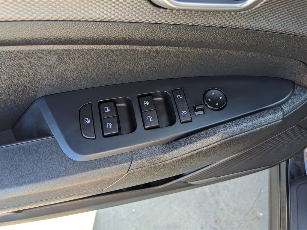 2024 Kia Sportage Hybrid LX