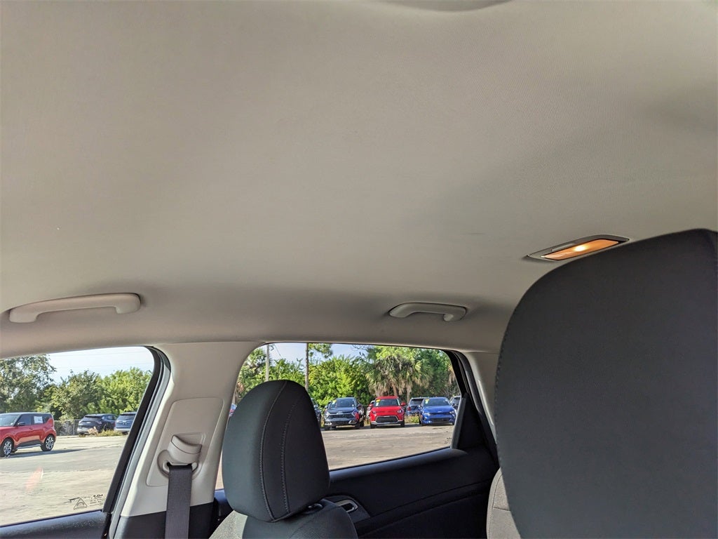 2024 Kia Sportage Hybrid LX