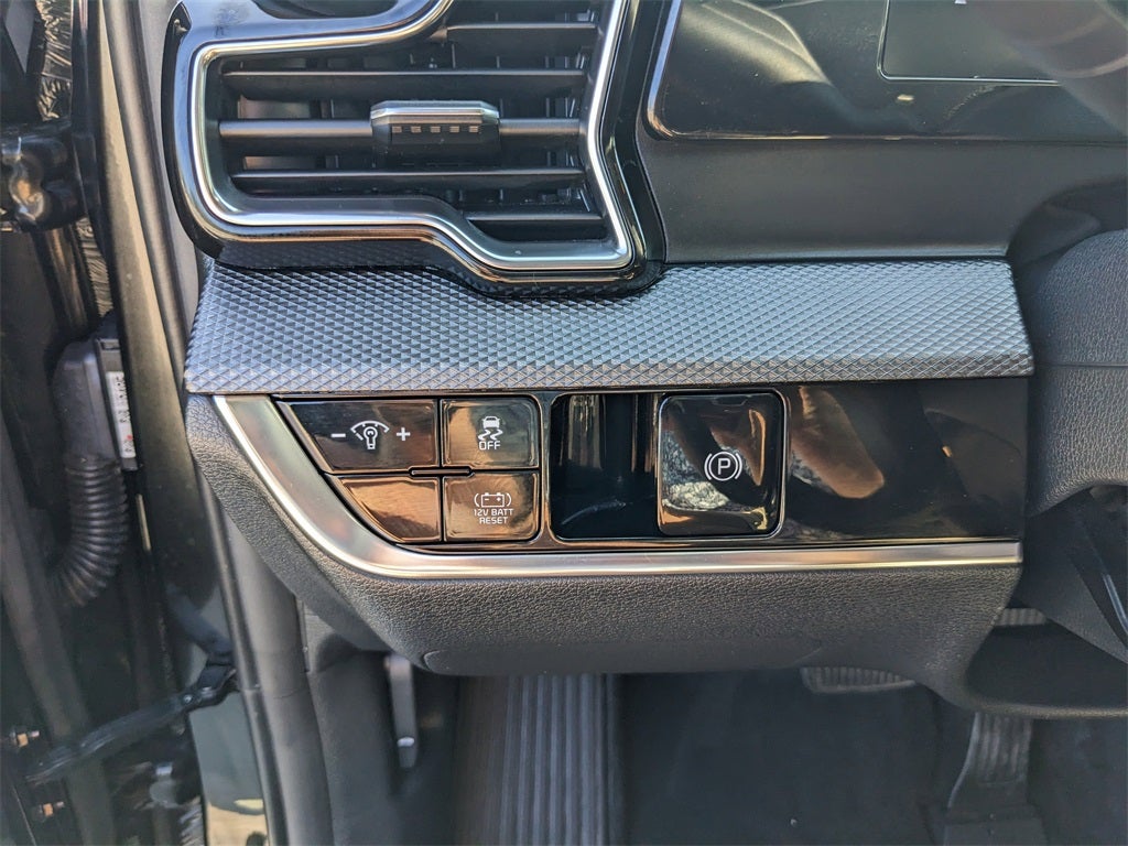 2024 Kia Sportage Hybrid LX