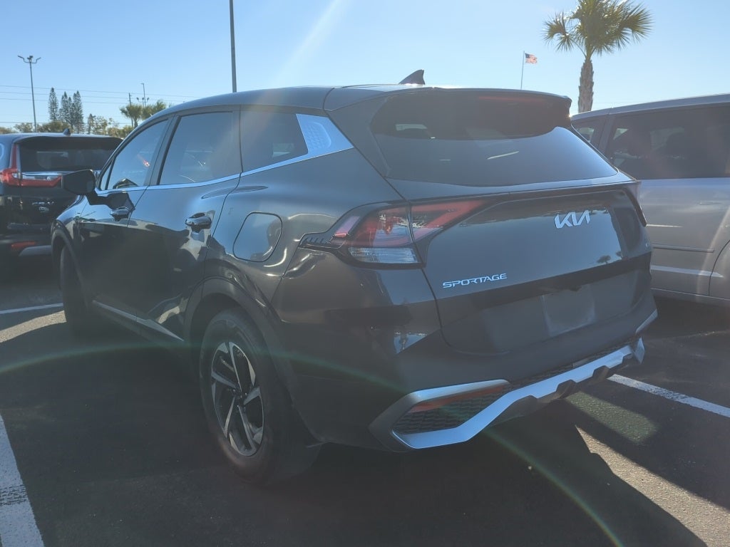 2024 Kia Sportage Hybrid LX