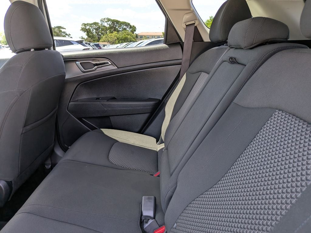 2026 Kia Sportage Hybrid LX