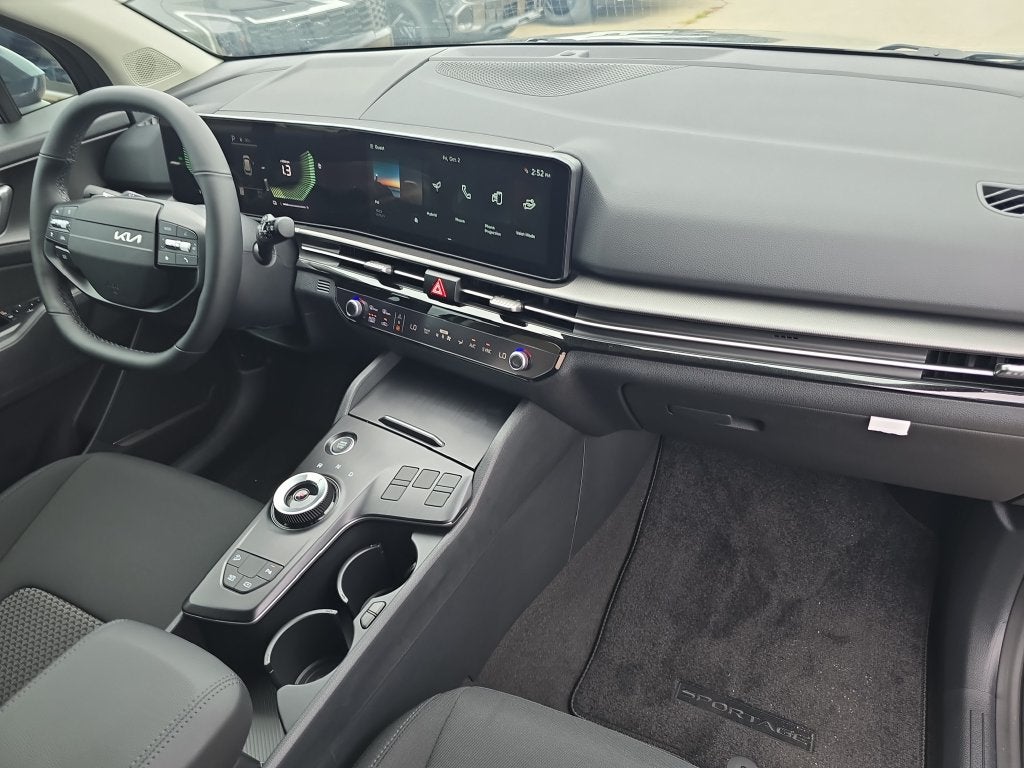 2027 Kia Sportage Hybrid LX