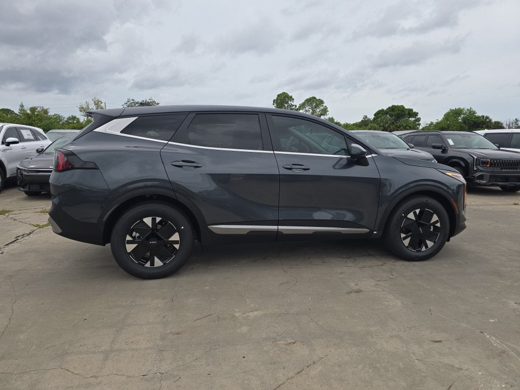 2027 Kia Sportage Hybrid LX