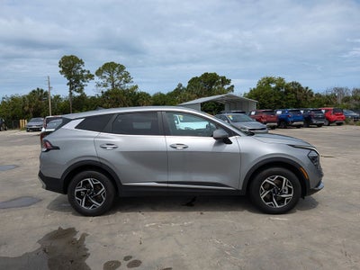 2024 Kia Sportage LX