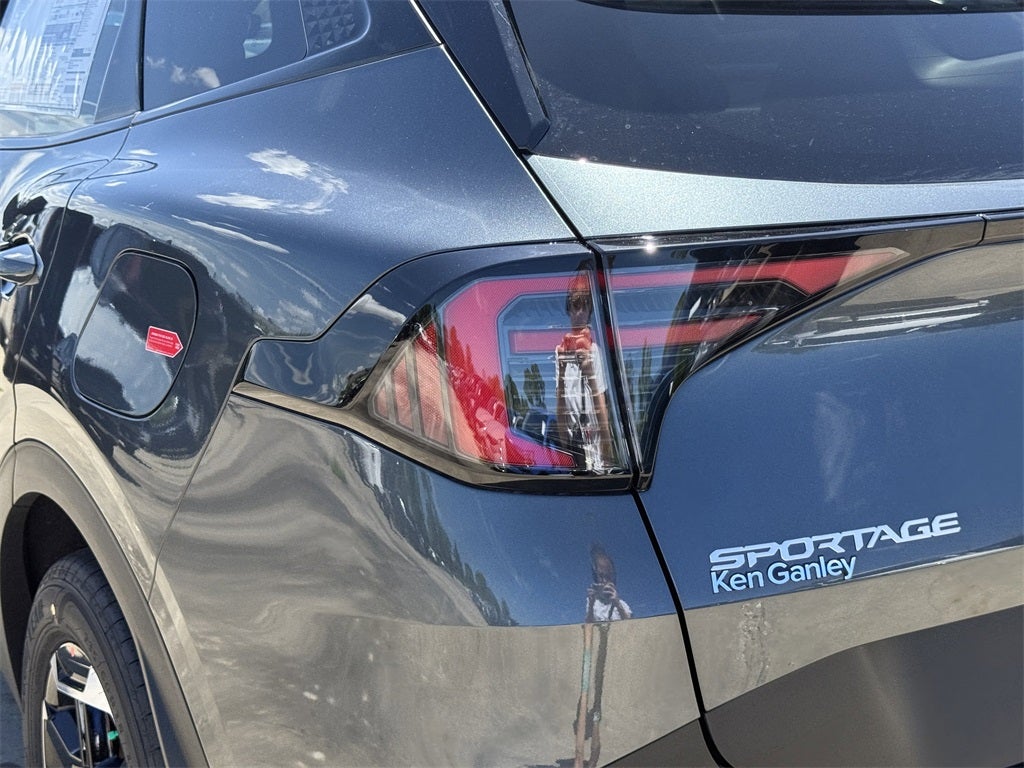 2026 Kia Sportage Hybrid S