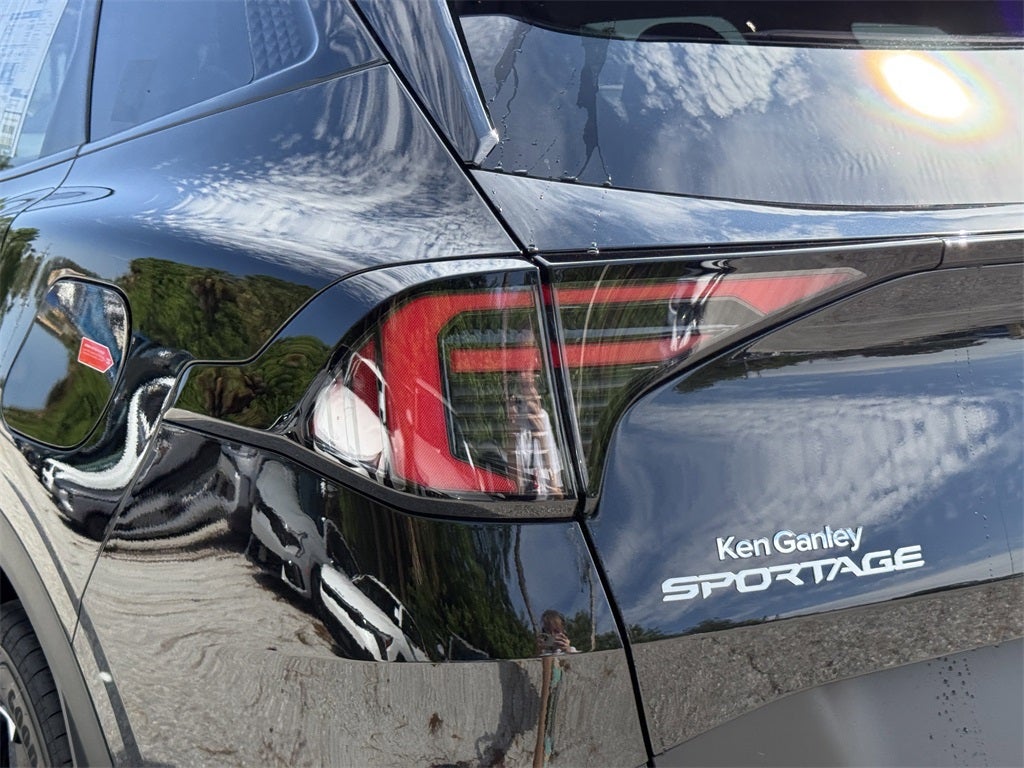 2026 Kia Sportage Hybrid S