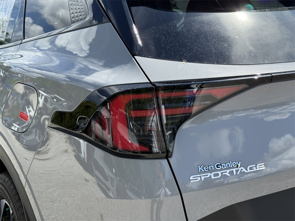 2026 Kia Sportage Hybrid S