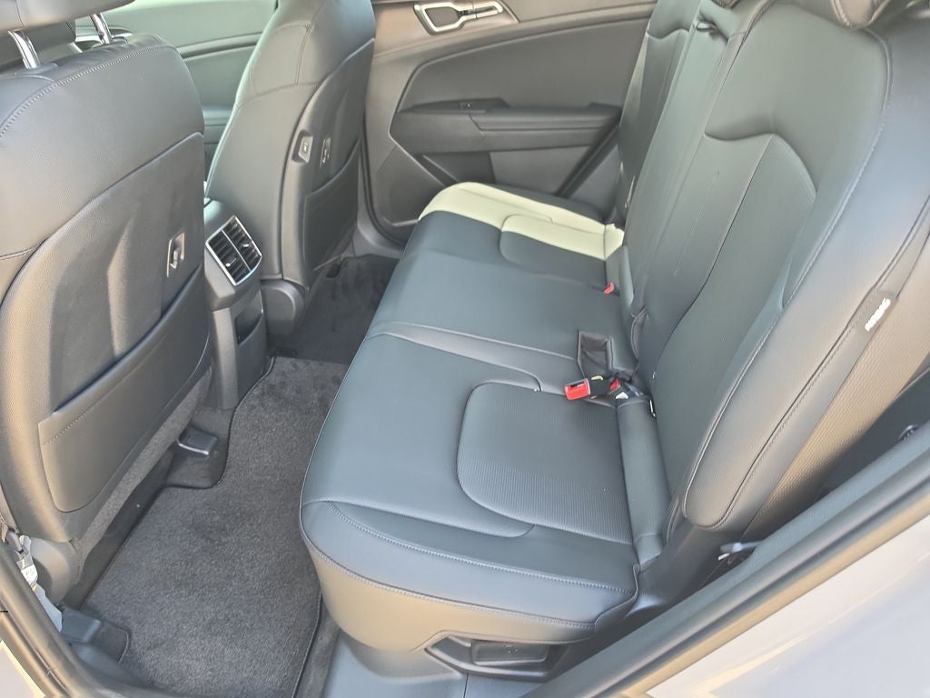 2027 Kia Sportage Hybrid EX