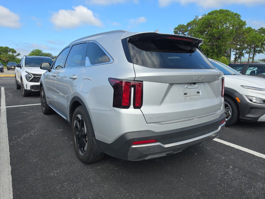 2025 Kia Sorento Hybrid EX