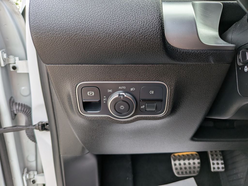 2021 Mercedes-Benz GLB GLB 250