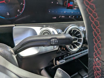 2023 Mercedes-Benz GLB GLB 250