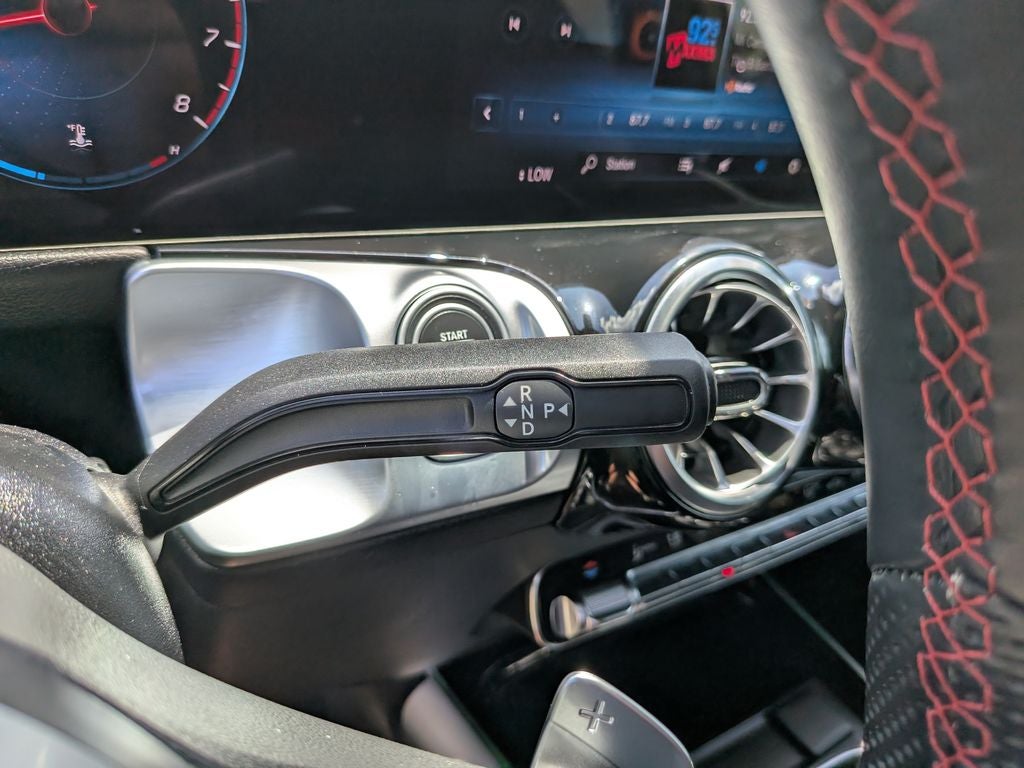 2023 Mercedes-Benz GLB GLB 250