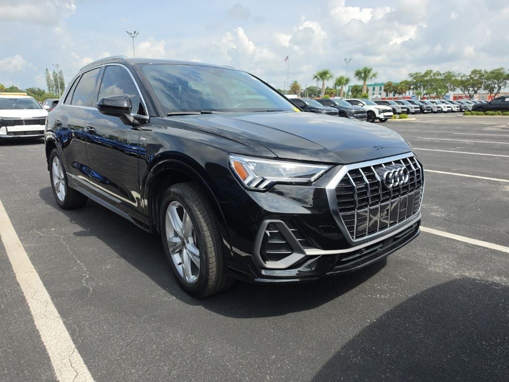 2024 Audi Q3 Premium S Line quattro
