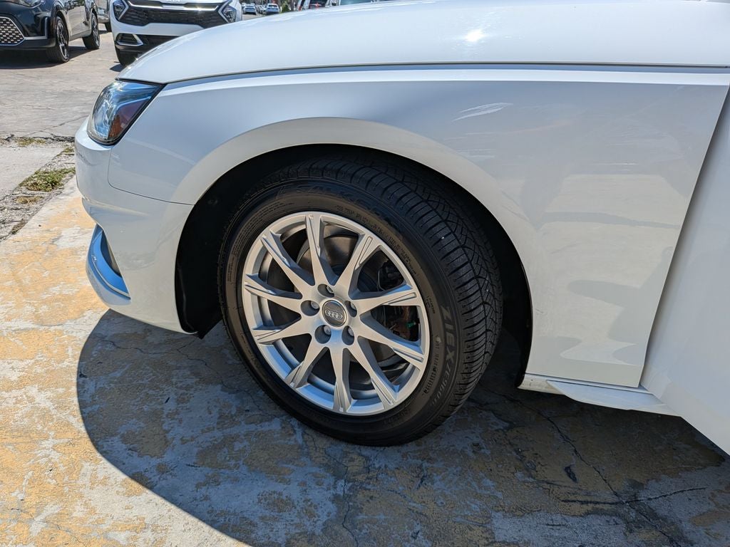 2020 Audi A4 40 Premium