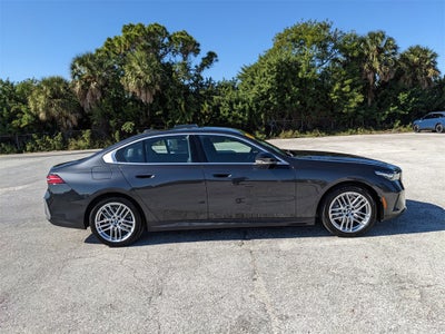 2024 BMW 5 Series 530i