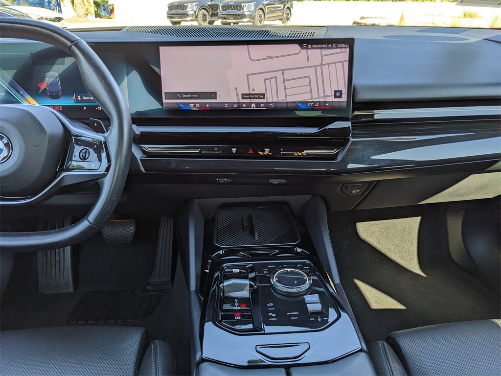 2024 BMW 5 Series 530i