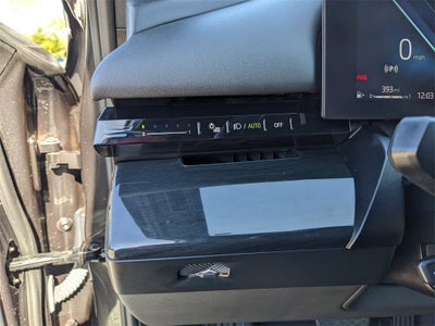 2024 BMW 5 Series 530i