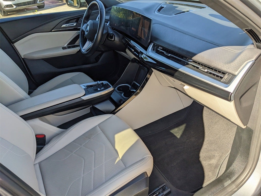 2025 BMW X2 xDrive28i