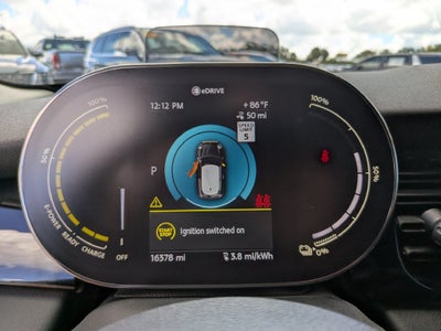 2024 MINI Cooper SE Electric Iconic
