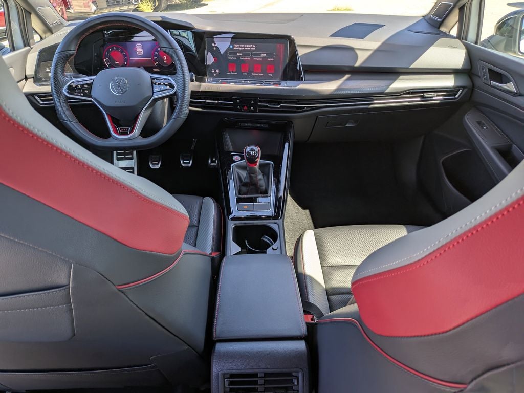 2024 Volkswagen Golf GTI SE