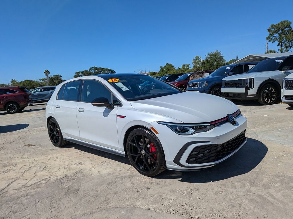 2024 Volkswagen Golf GTI SE