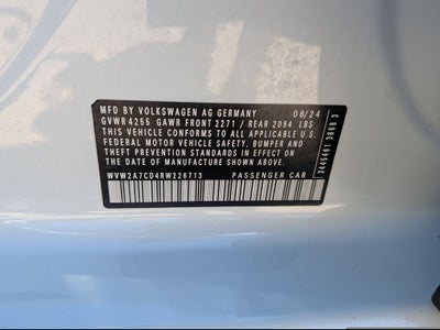 2024 Volkswagen Golf GTI SE