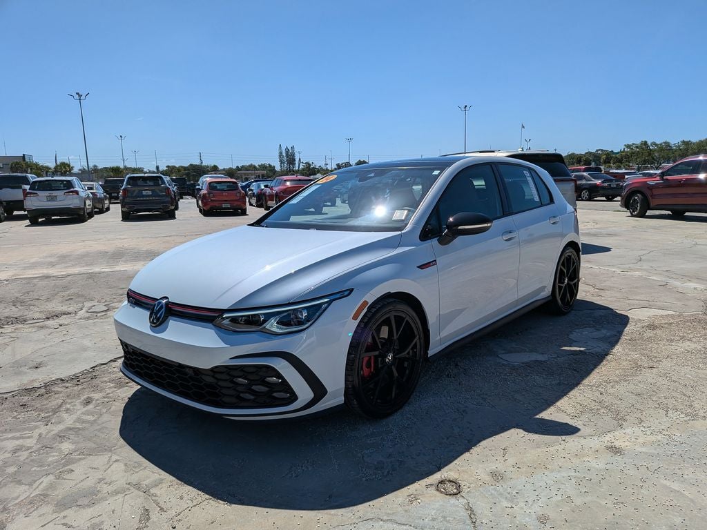 2024 Volkswagen Golf GTI SE