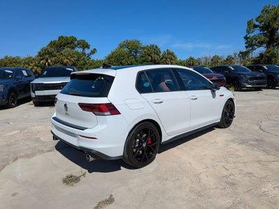 2024 Volkswagen Golf GTI SE