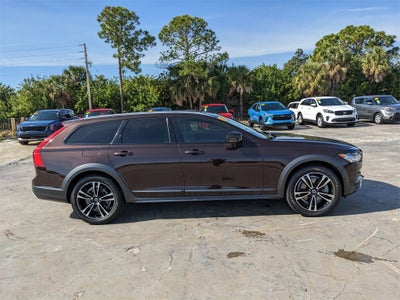 2018 Volvo V90 Cross Country T5