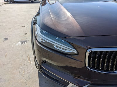 2018 Volvo V90 Cross Country T5