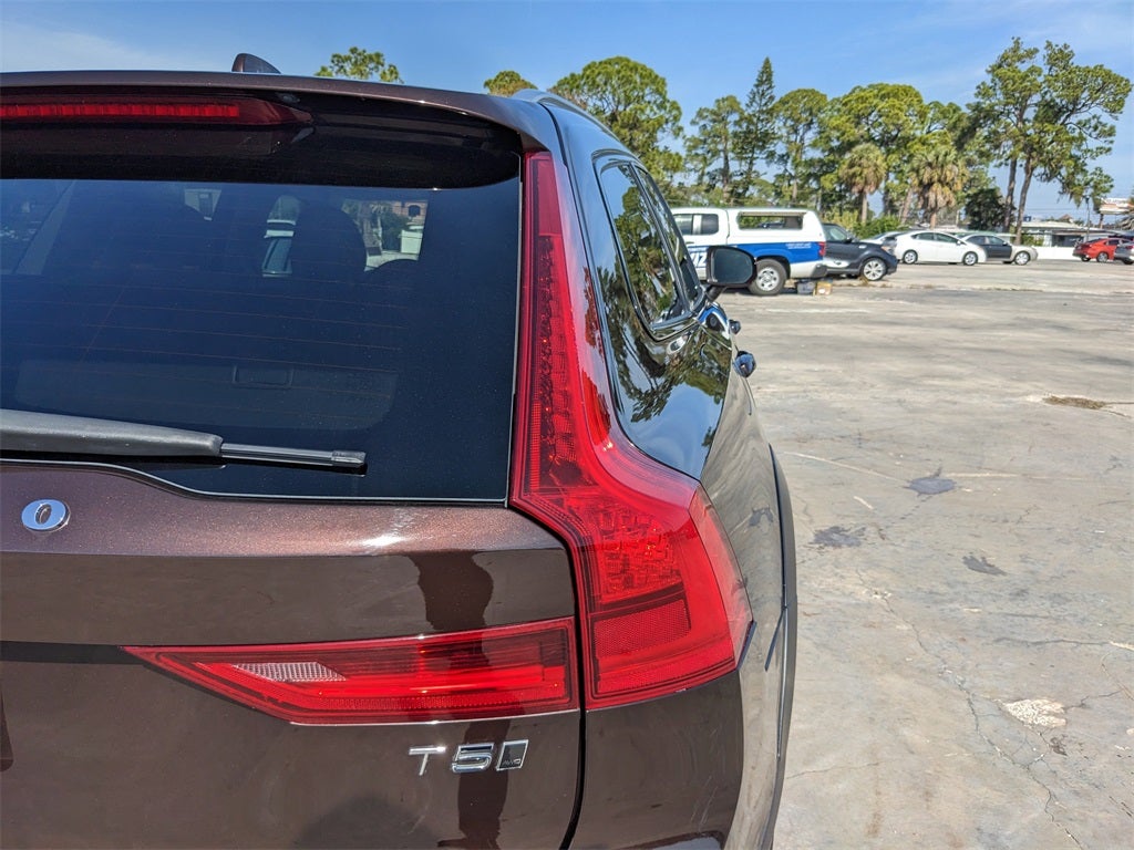 2018 Volvo V90 Cross Country T5