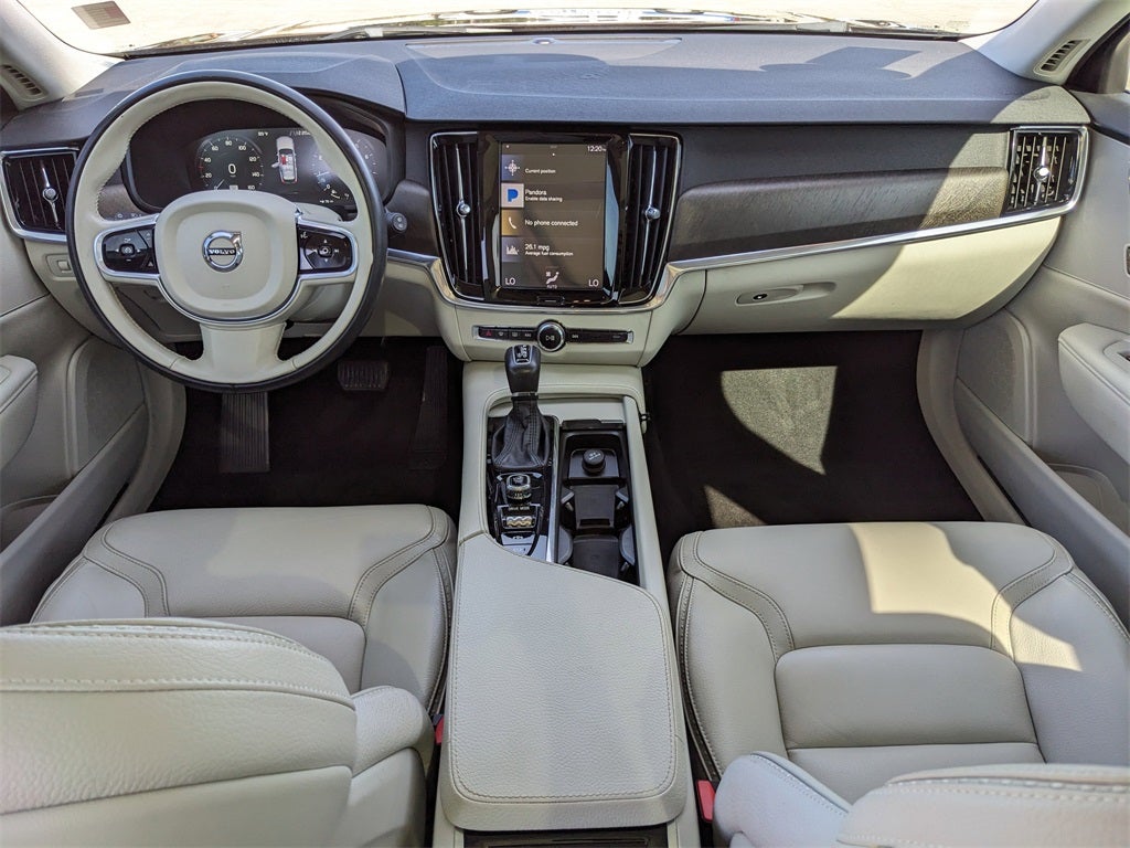 2018 Volvo V90 Cross Country T5