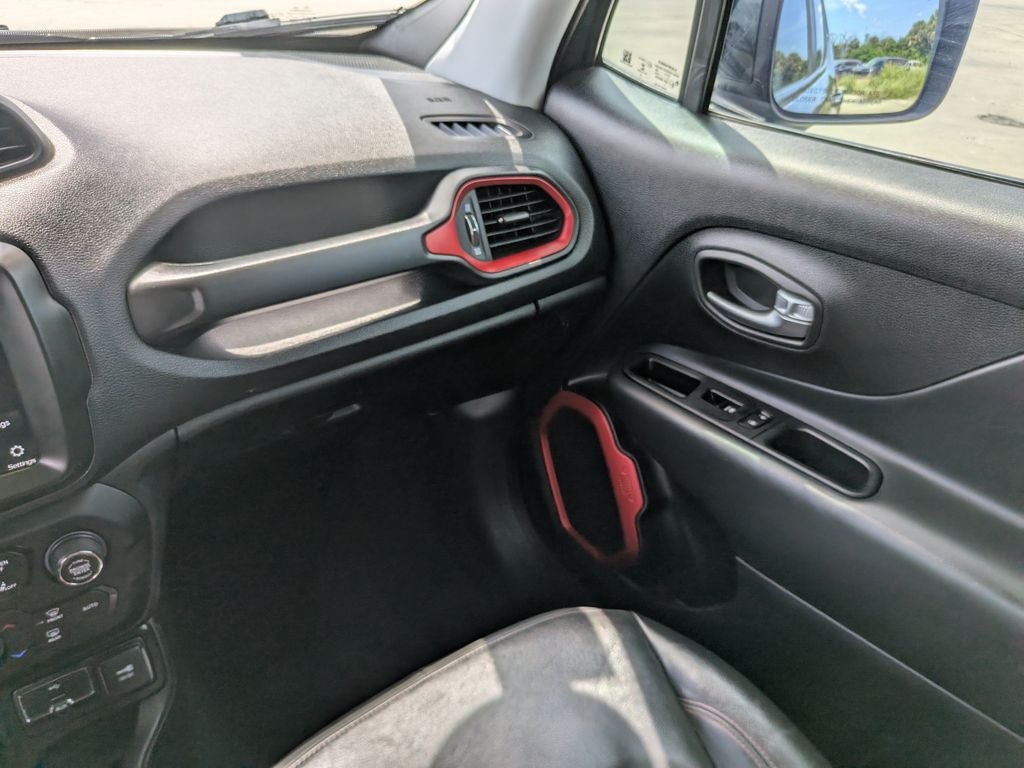 2022 Jeep Renegade Trailhawk