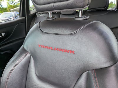 2022 Jeep Renegade Trailhawk