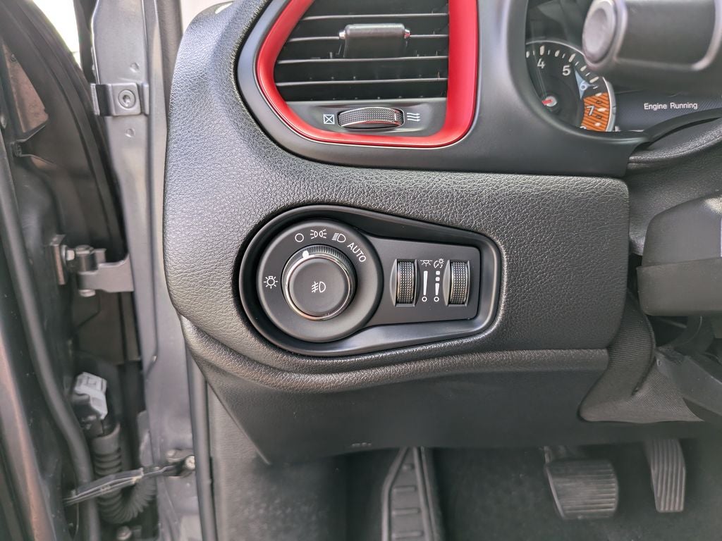 2022 Jeep Renegade Trailhawk