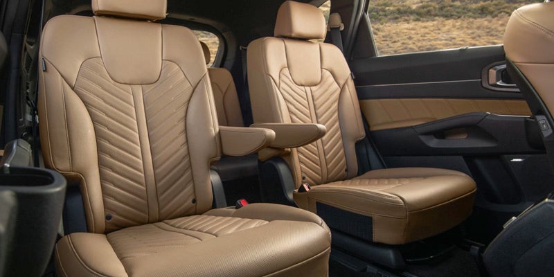 The interior options of the 2024 Kia Sorento in New Port Richey, FL