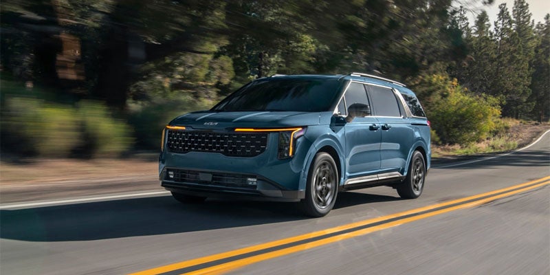 The highway performance of the 2025 Kia Carnival in New Port Richey, FL