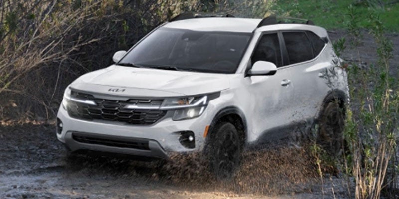 The off-roading performance of the 2025 Kia Seltos in New Port Richey, FL